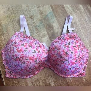 Victoria’s Secret pink floral push-up bra 40DDD